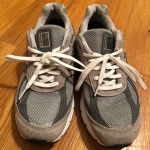 New Balance Made in the US 990 V4 Womens